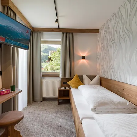 Schoene Aussicht Tux