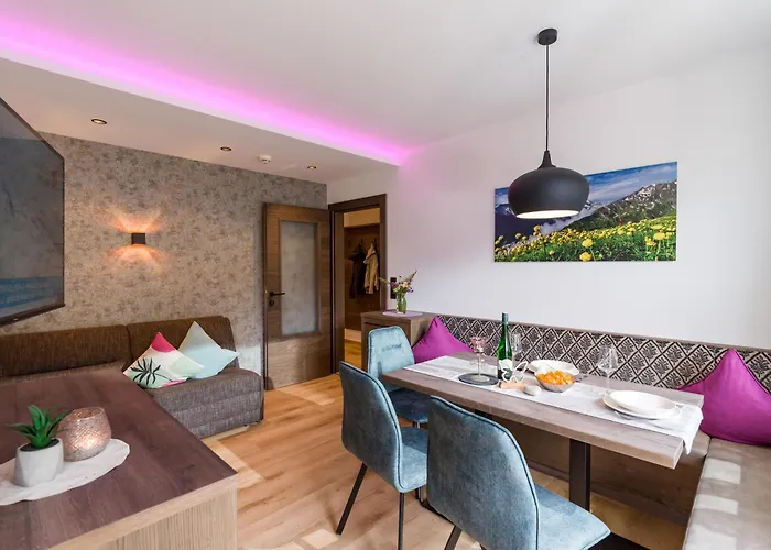 Schoene Aussicht טוקס