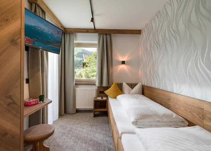 Schoene Aussicht טוקס