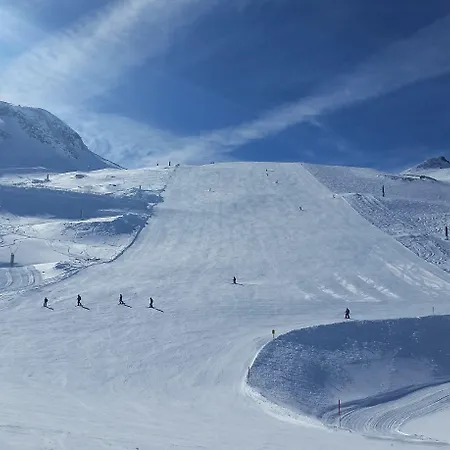 Schoene Aussicht Tux