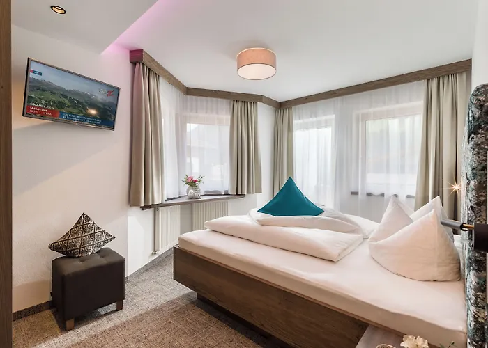 Schoene Aussicht Tux